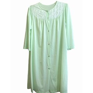 Vintage Miss Elaine Green Robe White Lace Buttons Gown Sleepwear